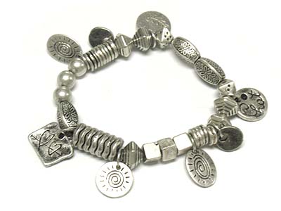 Casting metal small disk charm stretch bracelet