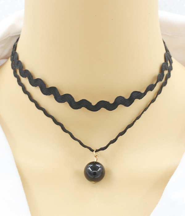 Double layer fabric choker necklace