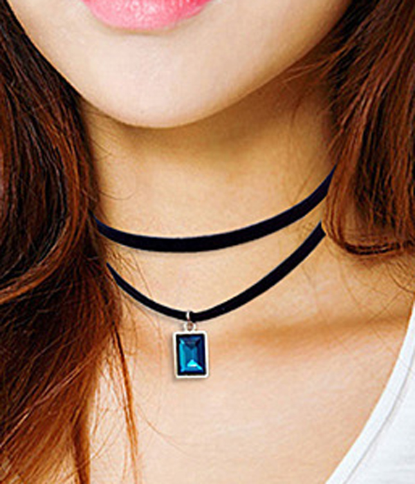 Double layer suede choker necklace