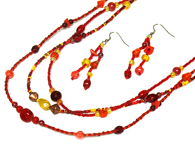 Three line multi acrylic bead necklace set