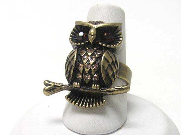 Crystal stud owl adjustable ring