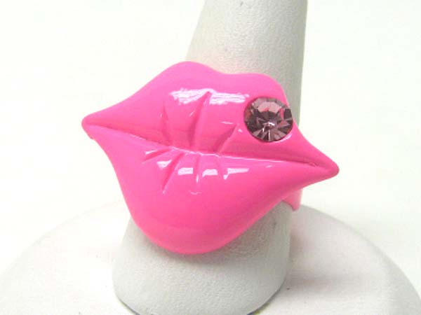 Crystal stud lips adjustable ring