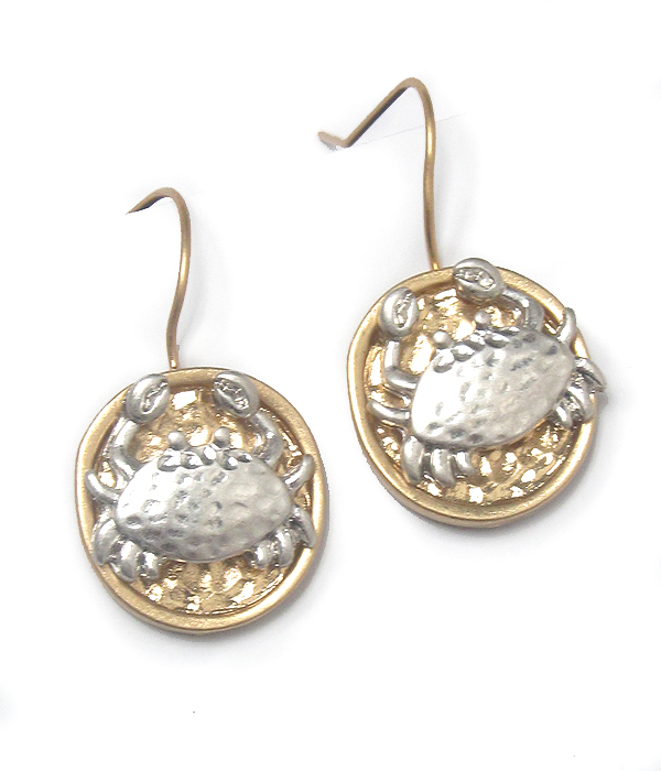 Two tone metal sealife theme earring - crab