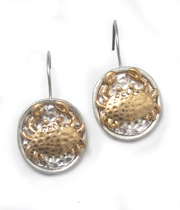 Two tone metal sealife theme earring - crab