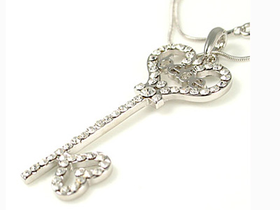 Made in korea whitegold plating designer inspired crystal key necklace