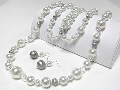 Metallic glass pearl long necklace earring set