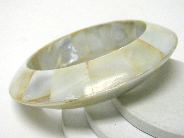 High polish sea shell bangle