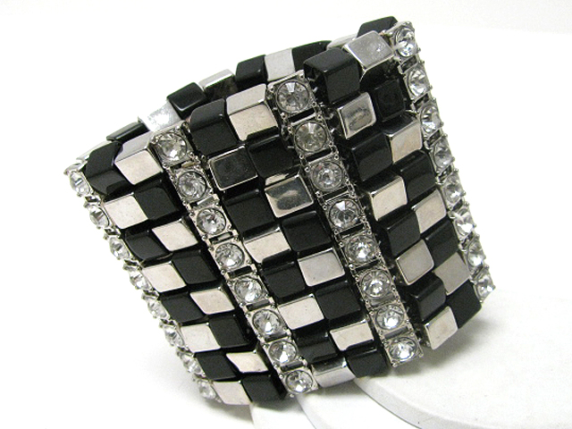 8 row crystal and metal cube link stretch bracelet?