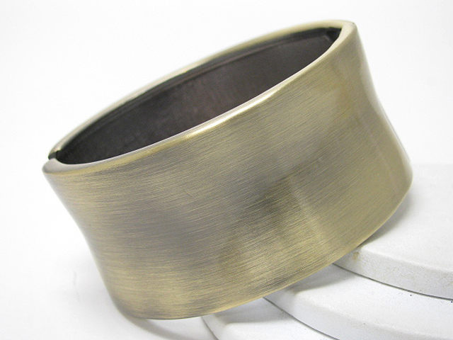 Architectural burnished plain metal hinge bangle