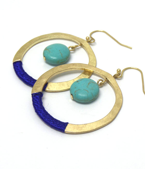 Circle metal with turquoise stone earrings 