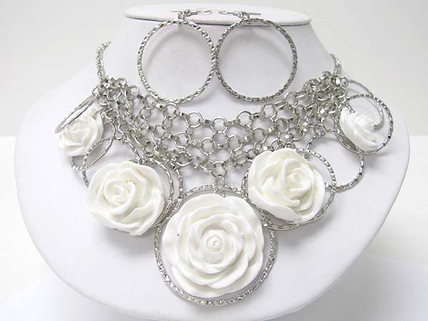 Acryl flower accent metal hoop and chain link necklace earring set - hoops