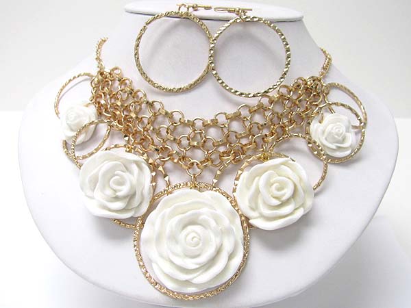 Acryl flower accent metal hoop and chain link necklace earring set - hoops