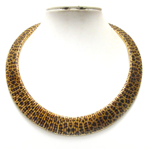 Animal print flexible flat spring chain necklace