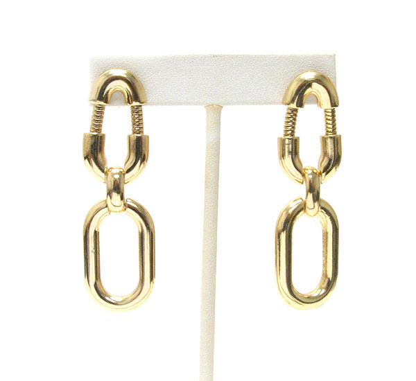 Metal chain drop earring