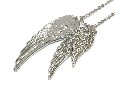 Crystal stone wings charm necklace