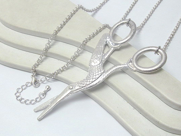 Fashion metal large bird desing on scissors long chain necklace