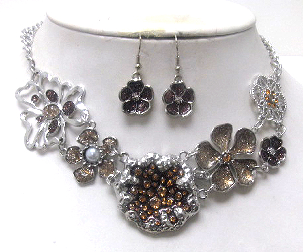 Crystal and pearl and glittering fashion metal flowers drop chain necklace earring set