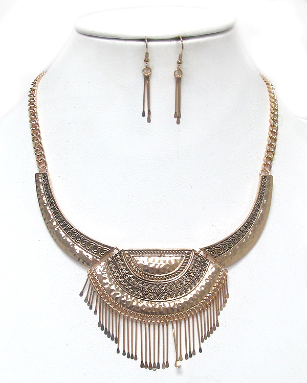 Metal textured single metal drop necklace set