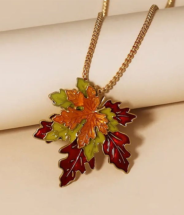Stackable maple leaf pendant necklace