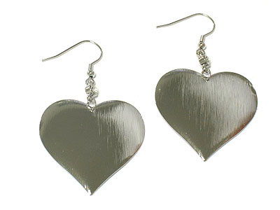 Dangling heart and crystal earring