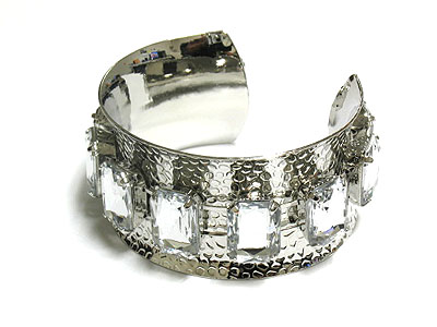 Acrylic square on wide bangle bracelet 