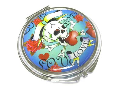 Tattoo picture compact mirror