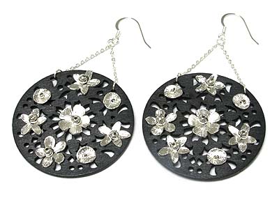 Scratch metal flower cut out round wood drop earring - brass metal