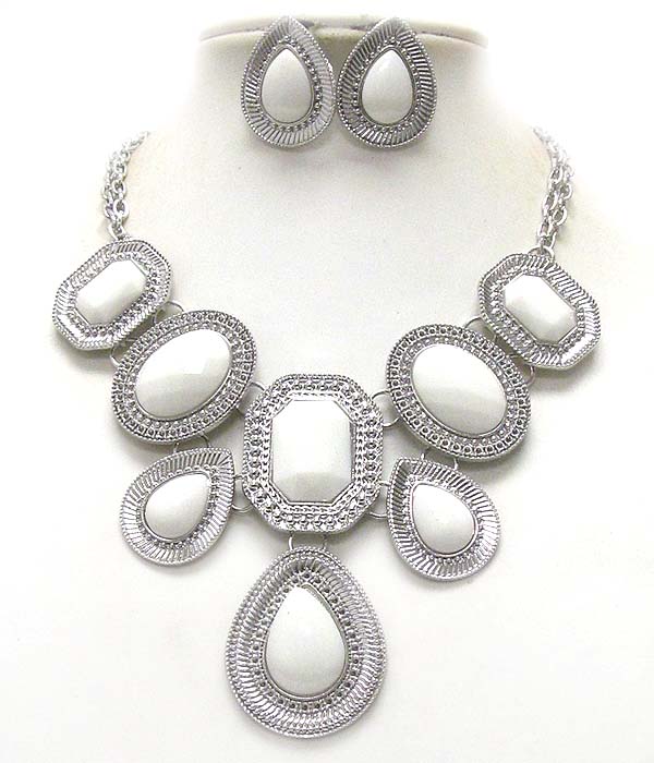 Facet acrylic stone on metal board link bib style necklace earring set