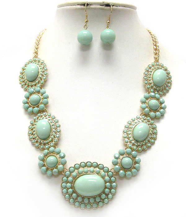 Multi puffy acrylic stone flower link necklace earring set