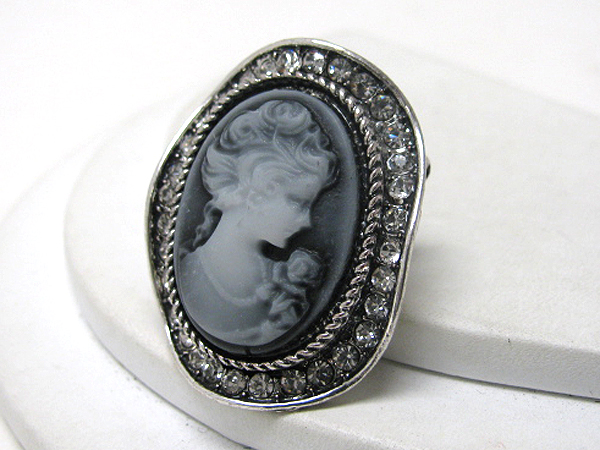 Crystal and cameo deco pin or brooch