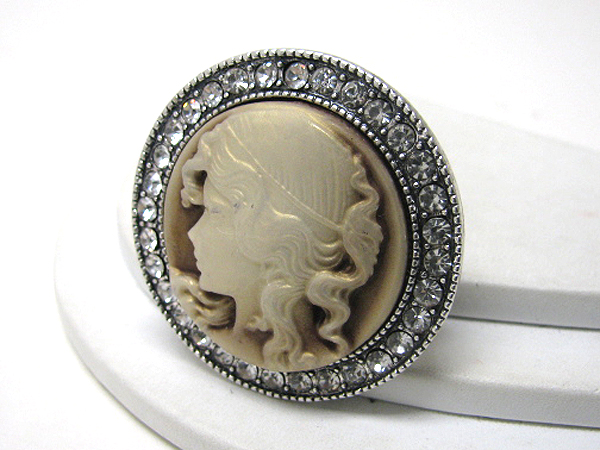 Crystal and cameo deco pin or brooch