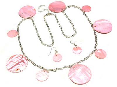 Multi round shell disk necklace and earring set