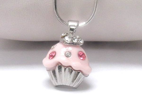 Made in korea whitegold plating crystal stud cup cake with heart pendant necklace