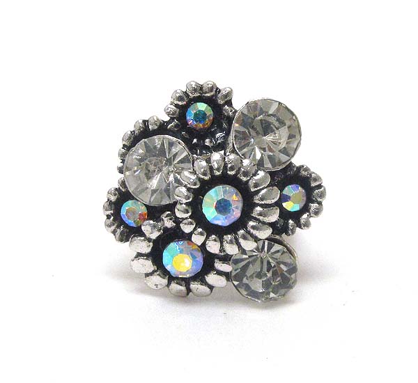 Crystal and metal filigree adjustable ring