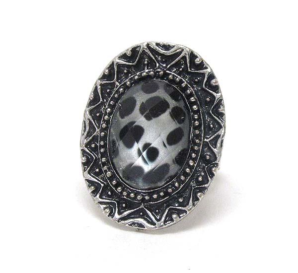 Animal print center deco adjustable ring