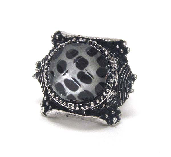 Animal print center deco adjustable ring