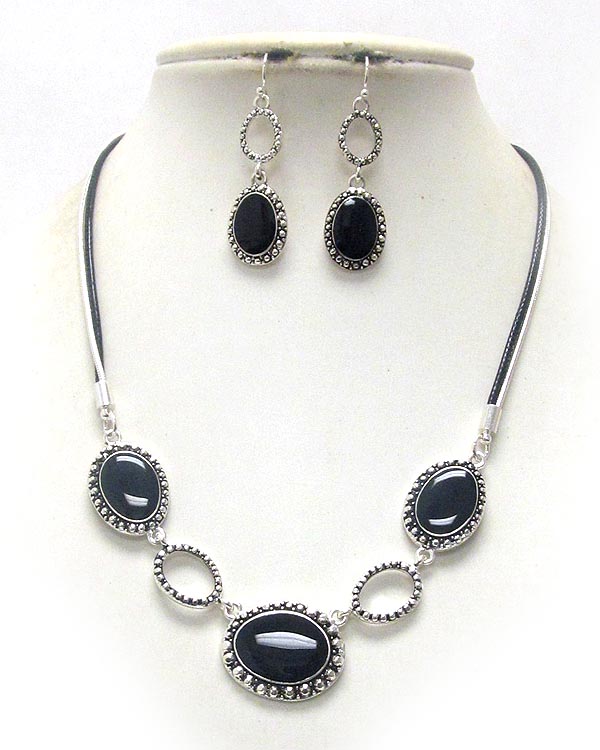 Epoxy deco oval disk link necklace earring set