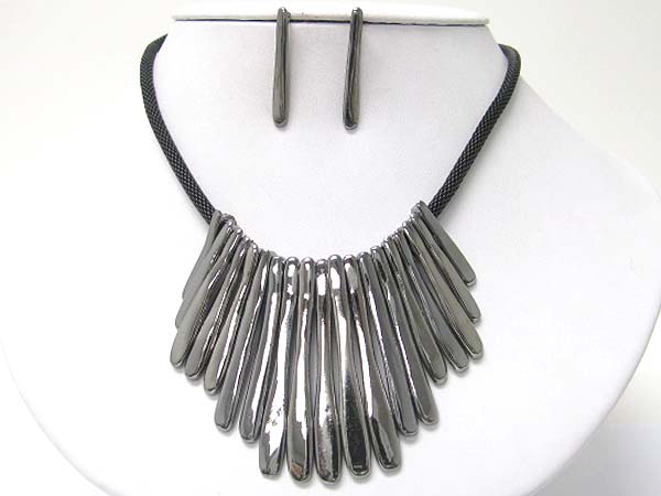 Bib style multi metal bar drop necklace earring set