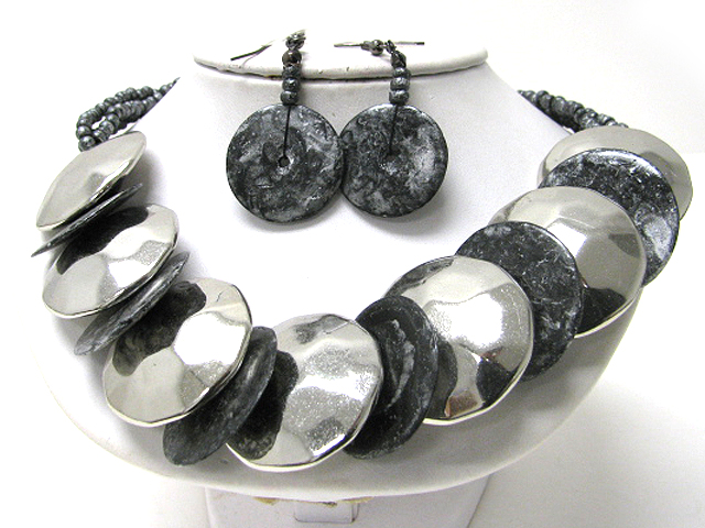 Metal and patina disk link necklace earring set