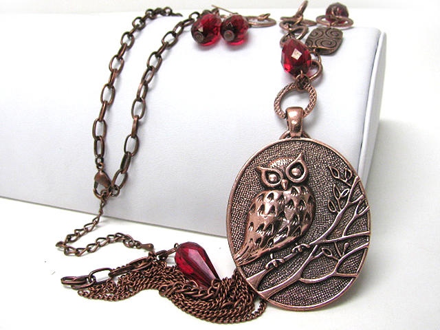 Owl etching oval metal pendant glass beads long chain neckalce earring set