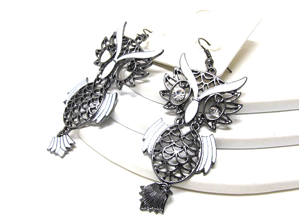 Crystal eyes filigree owl drop earring