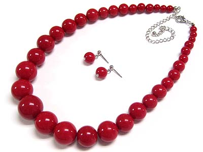 Acryl beads necklace and earring set