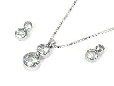 Cubic zirconia bubble necklace and earring set