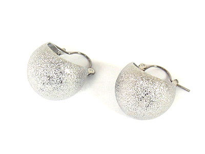 Glittering face metal hollow earring