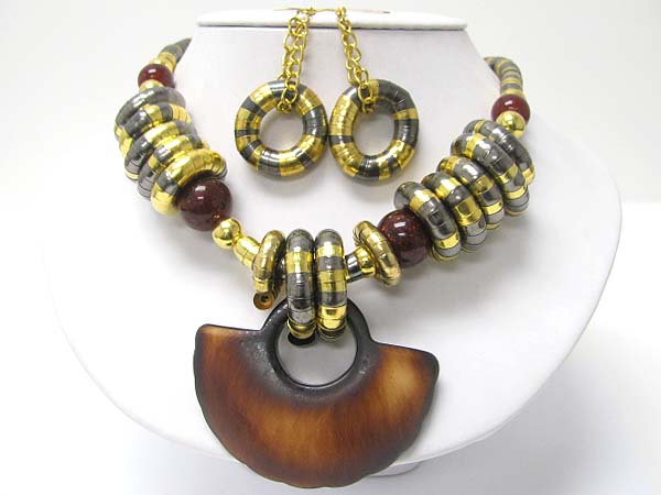 Ethnic style snake chain and resin part deco necklace earring set