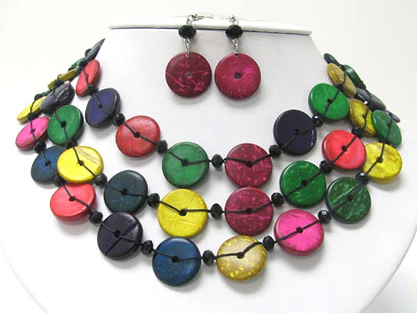 Triple layer dyed glossy shell disk link necklace earring set