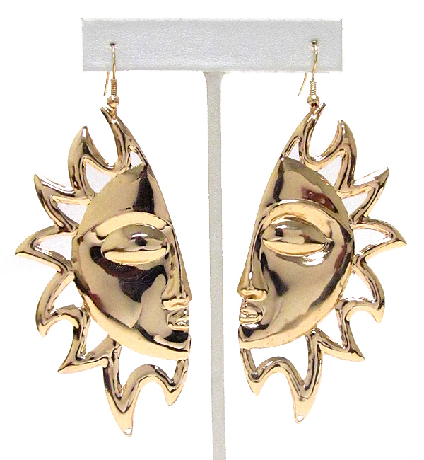 Metal art sun earring