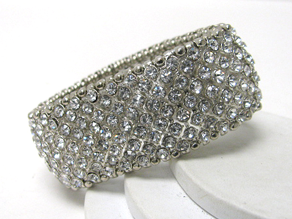 Crystal stud stretch bracelet