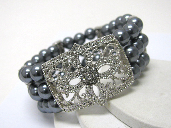 Crystal deco on square metal casting and pearl chain stretch bracelet