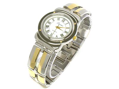 Designer inspired round face and metal band watch